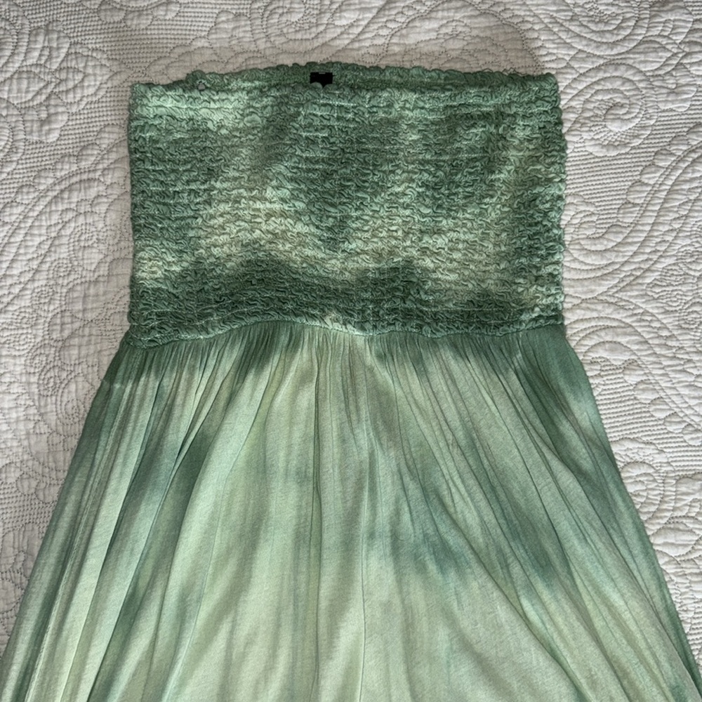 UO Makena Romper - Picture 2 of 3
